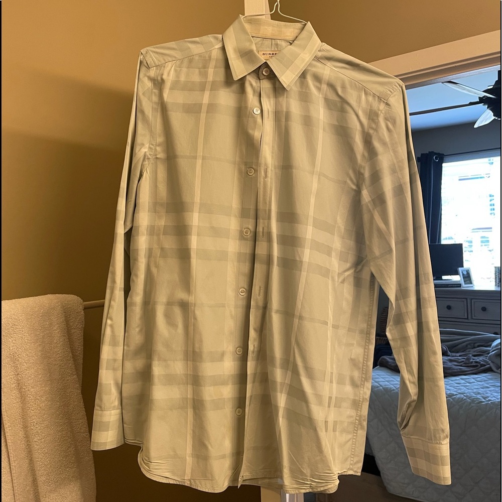 Burberry Men’s Long sleeve Button down
